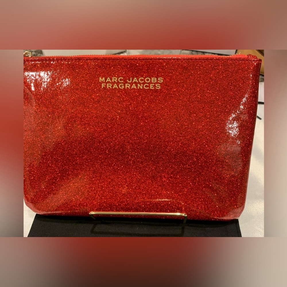 NWOT Marc Jacobs Fragrance Pouch
